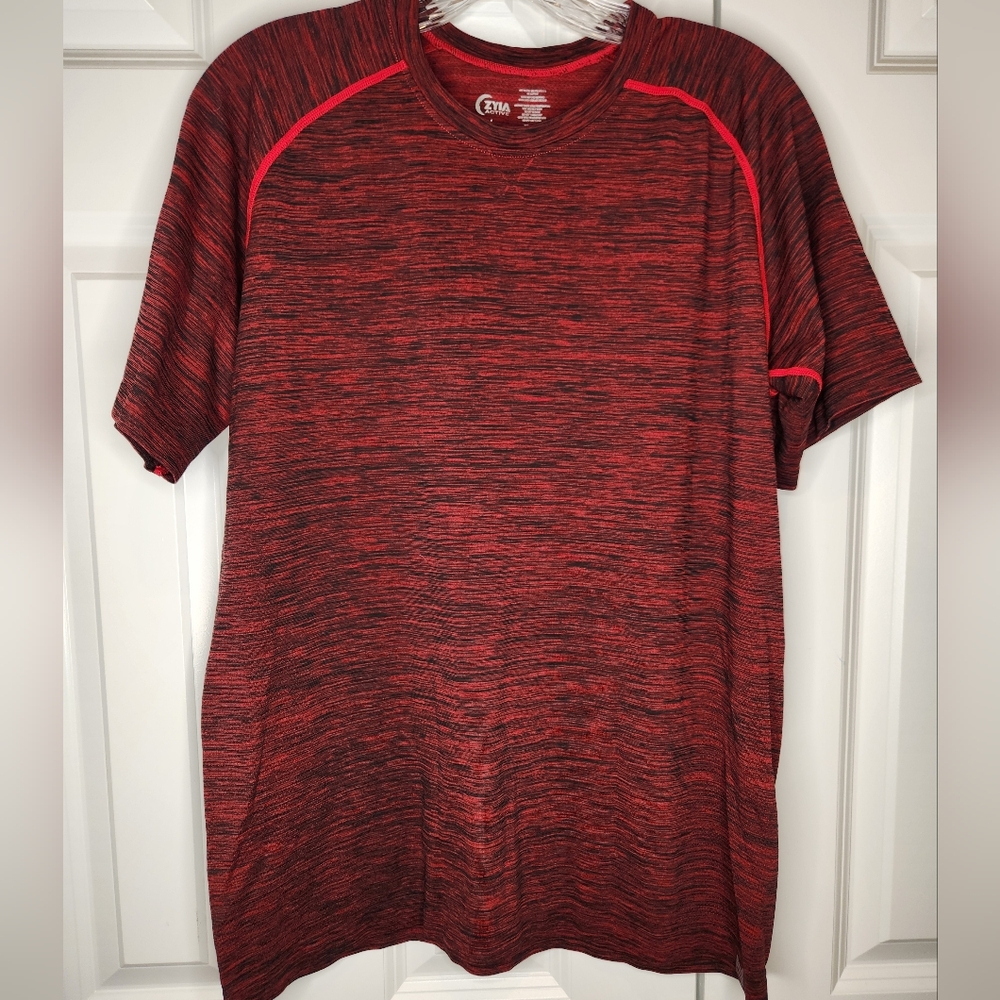 NWOT Zyia Men's Red Active tee
